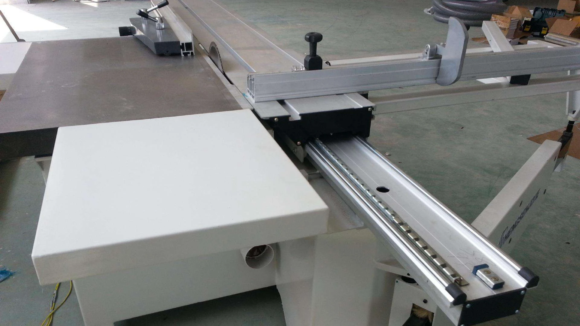 Table saw