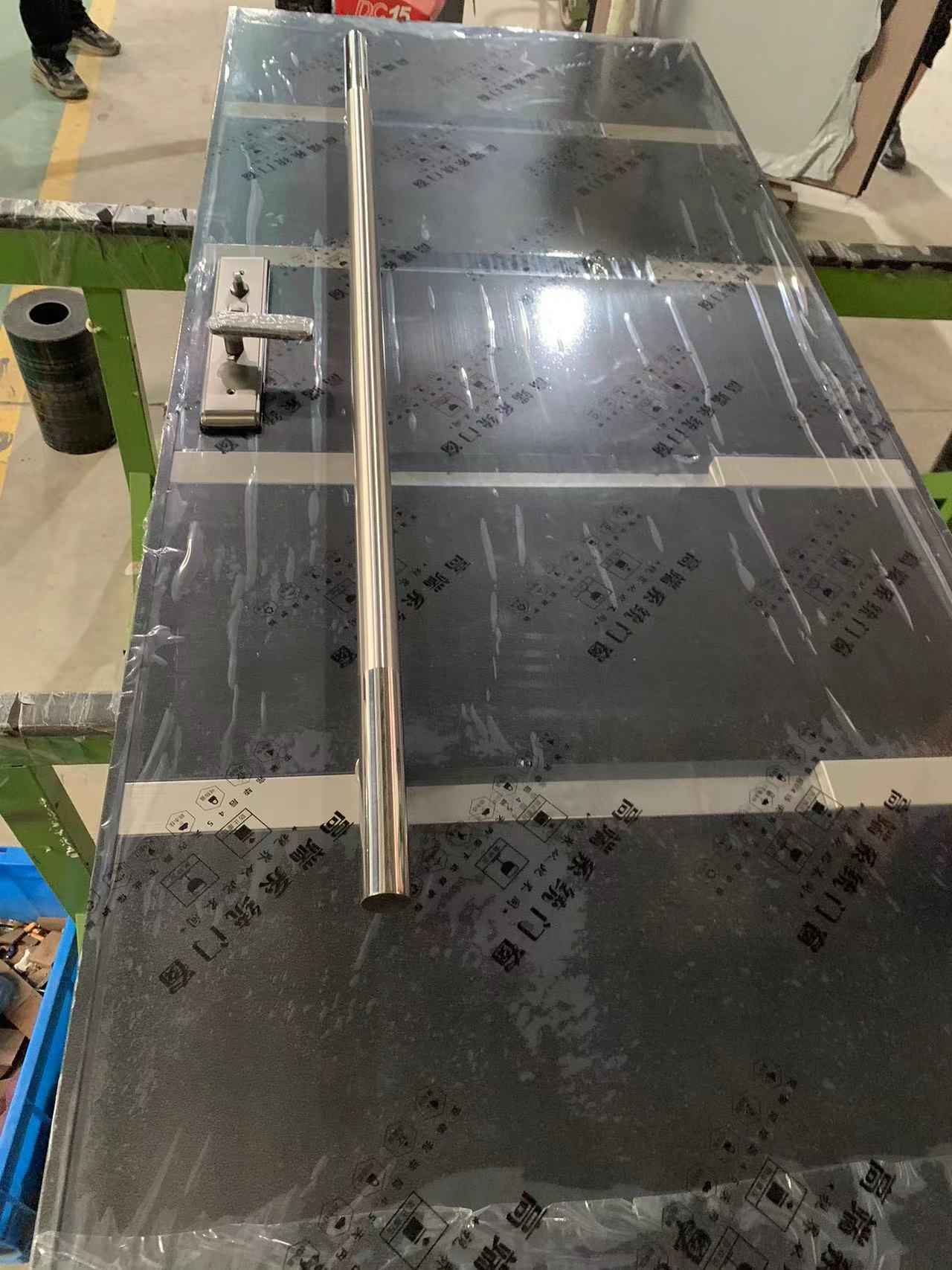BC2100 Stainless steel door finish picture