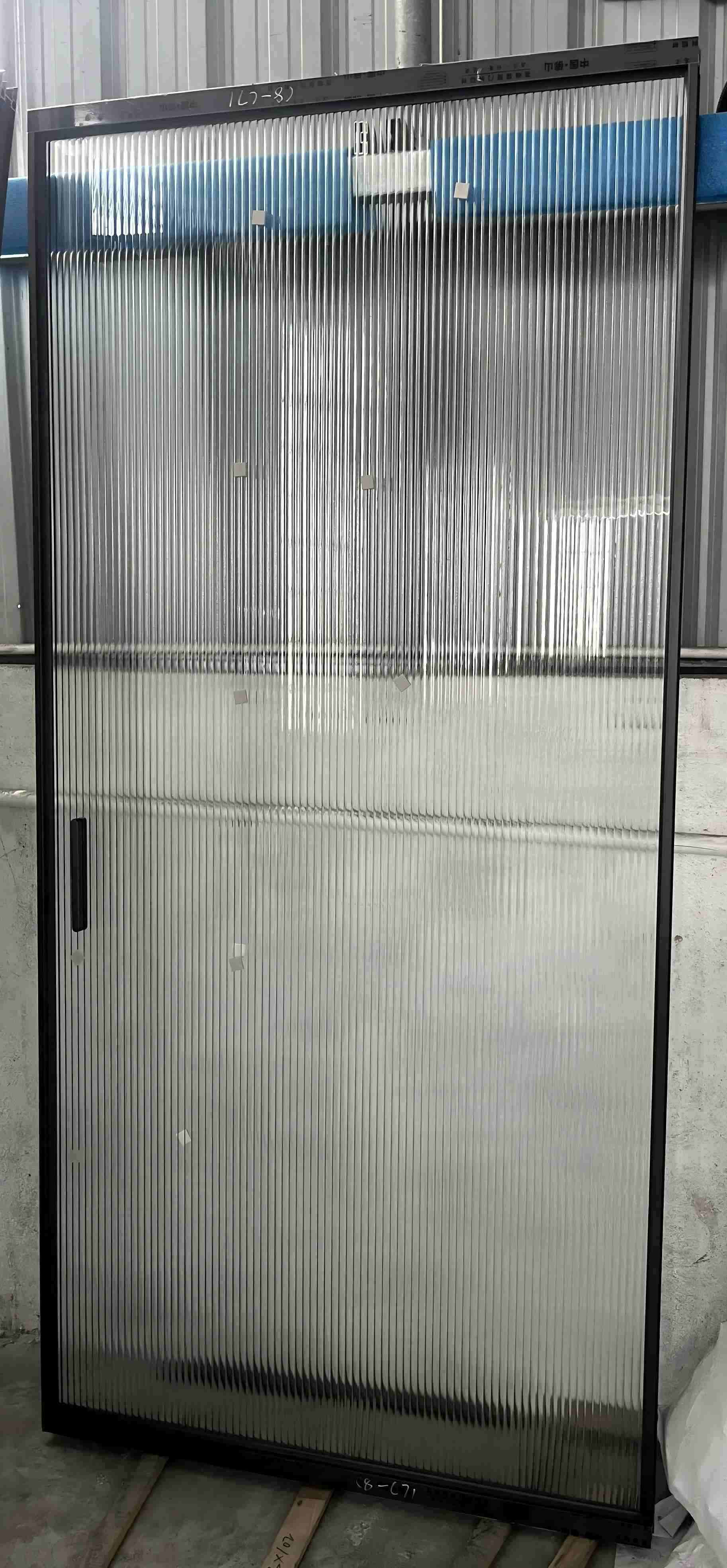 BC2104-Changhong Glass Ghost Door