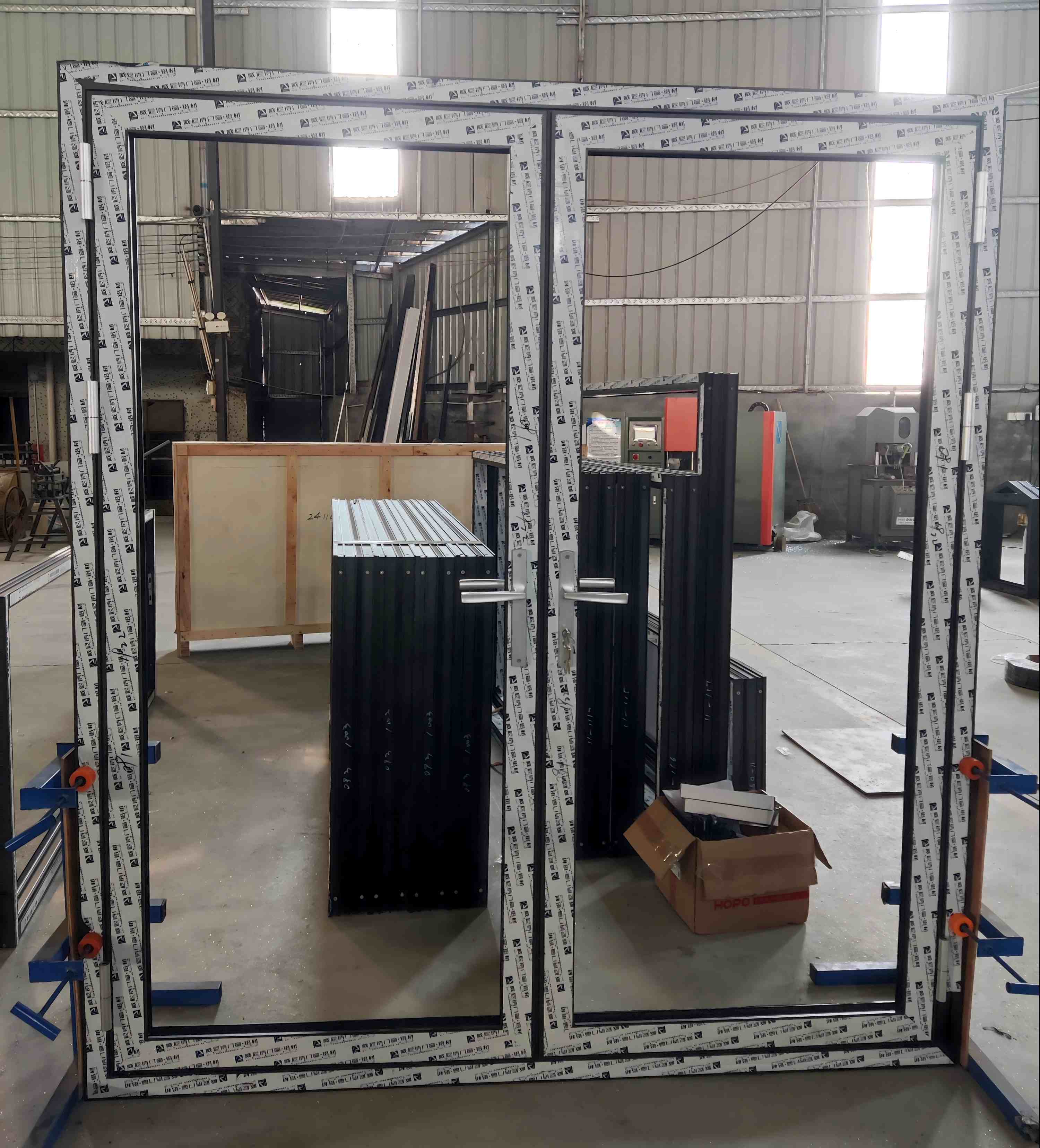 Porte à cadre fixe en aluminium à profil complet série BC1872-110