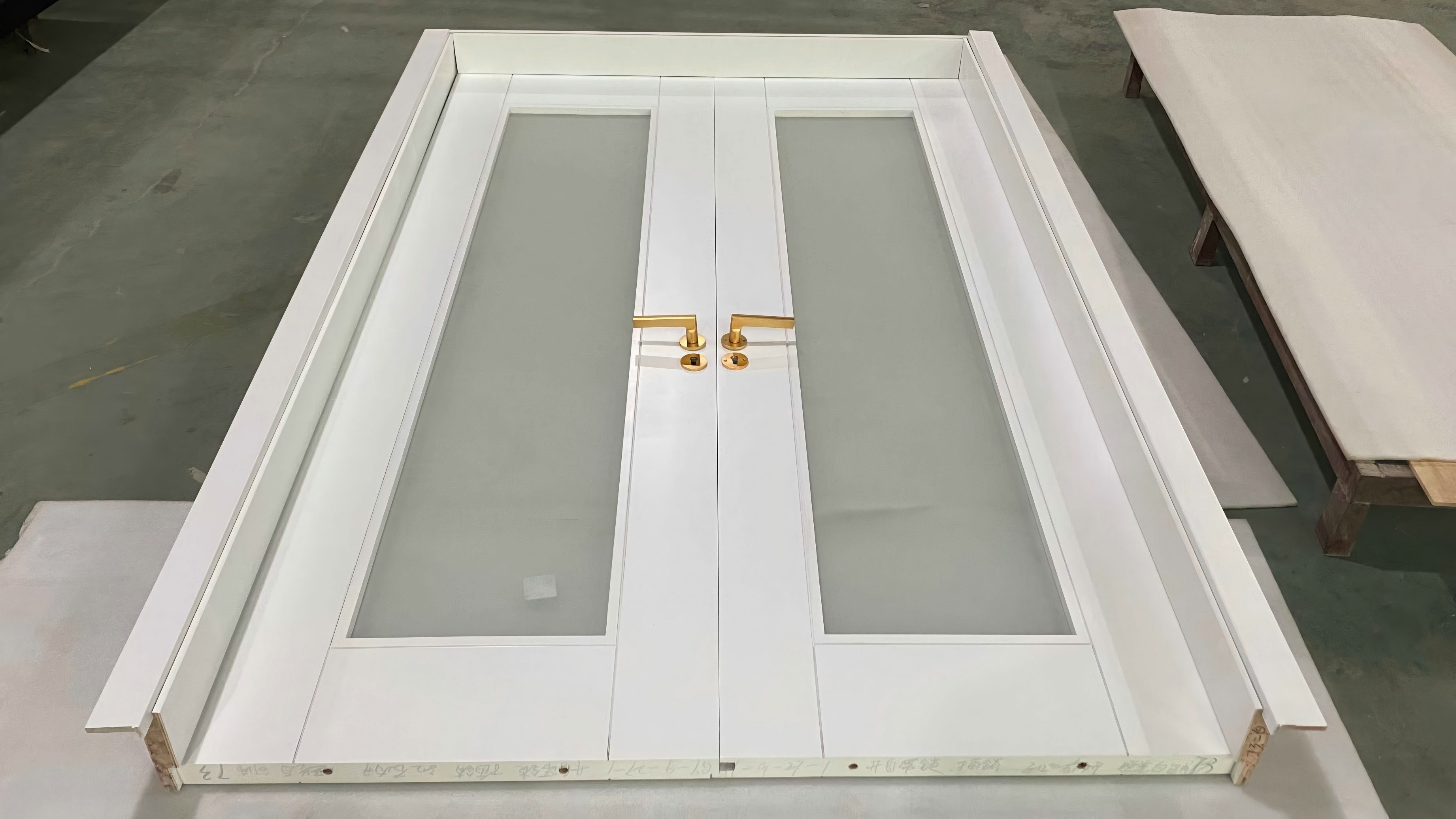 BC1618-Wood pure color glass door