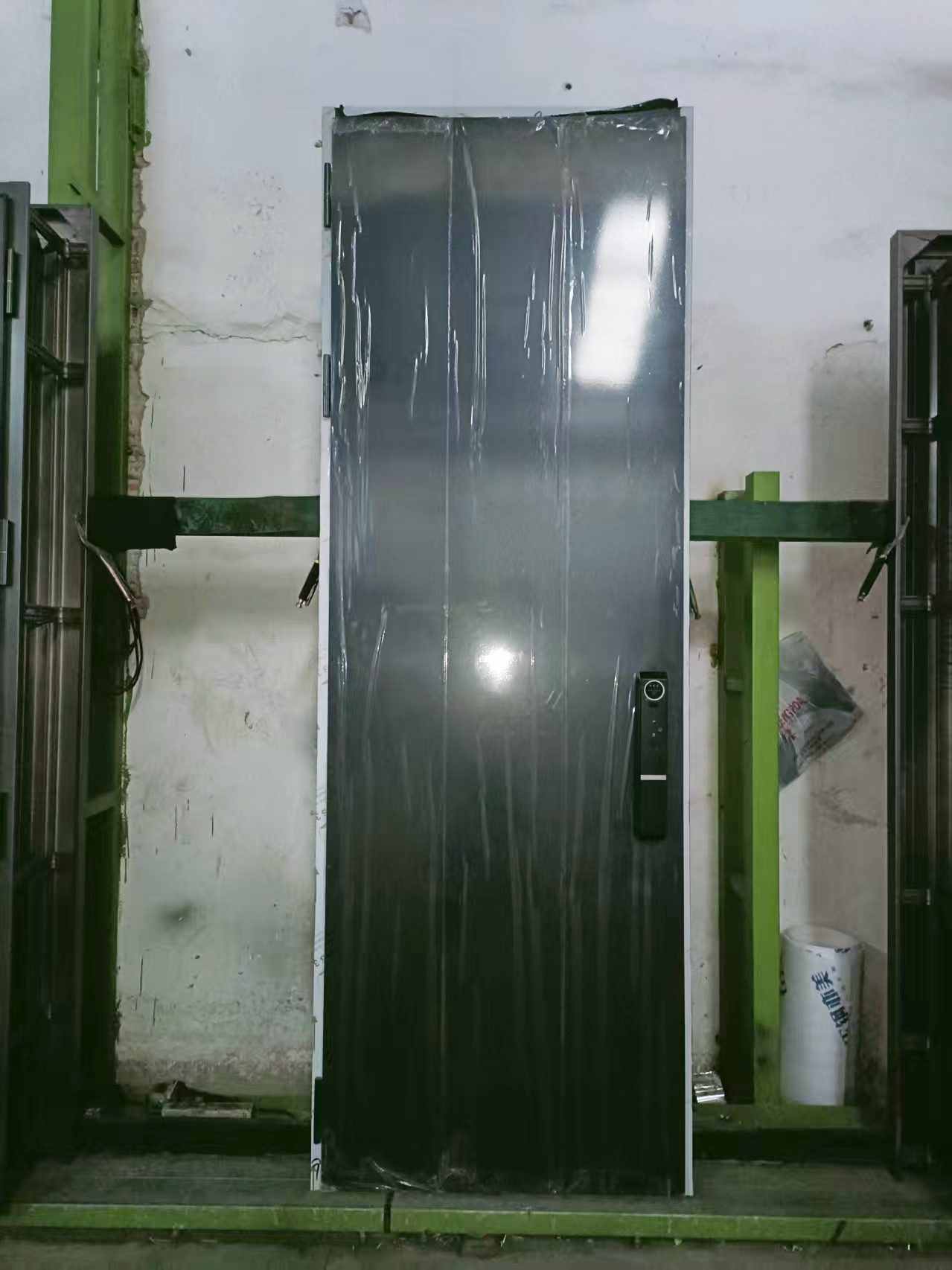 Porte en acier inoxydable BC2118