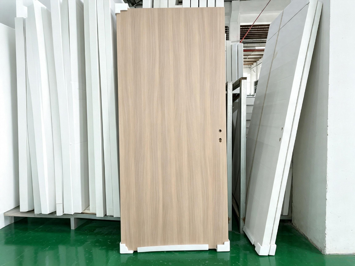 Flat panel paint-free interior wood door in modern bedroom
