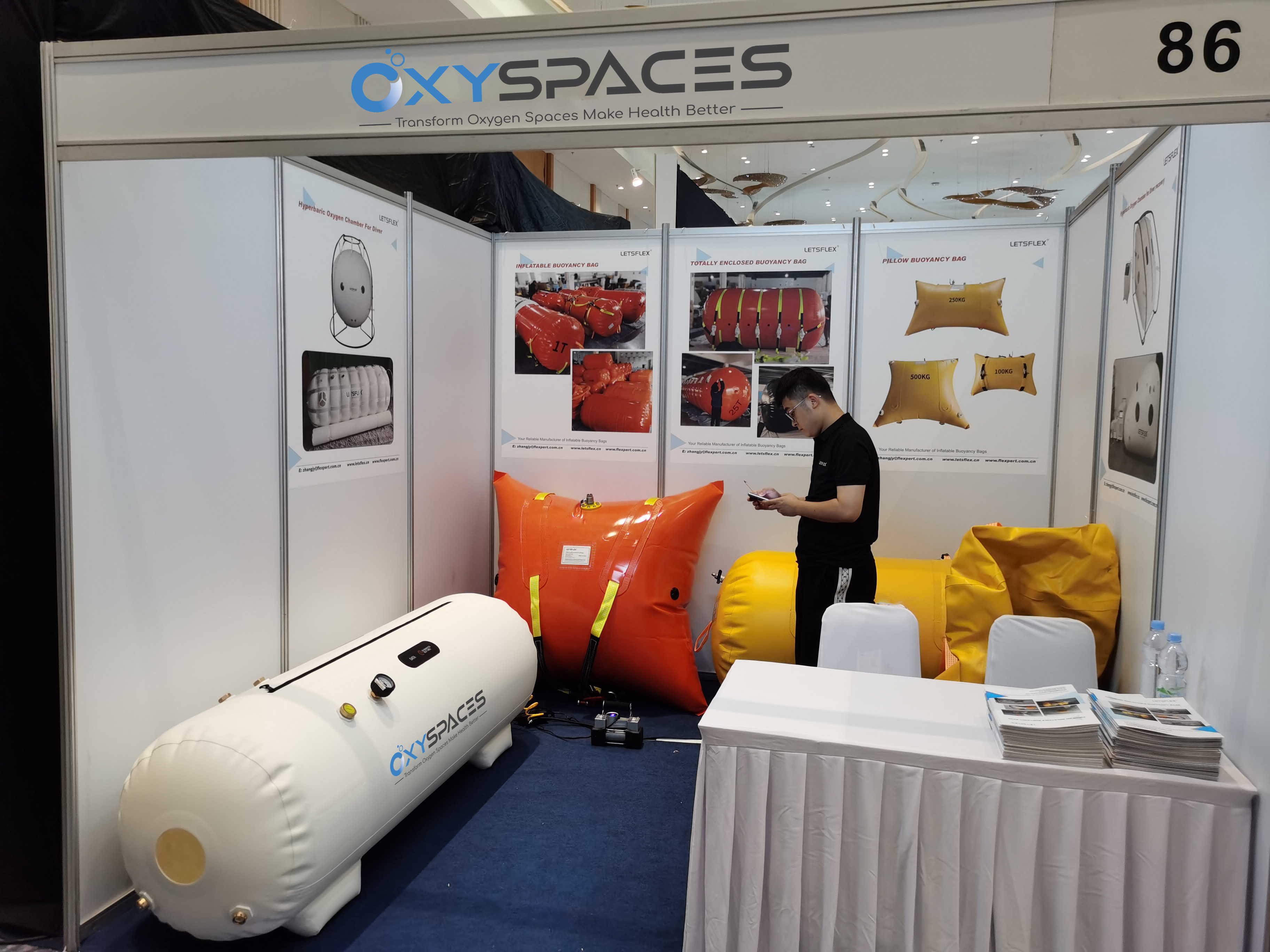 Portable hyperbaric oxygen chamber