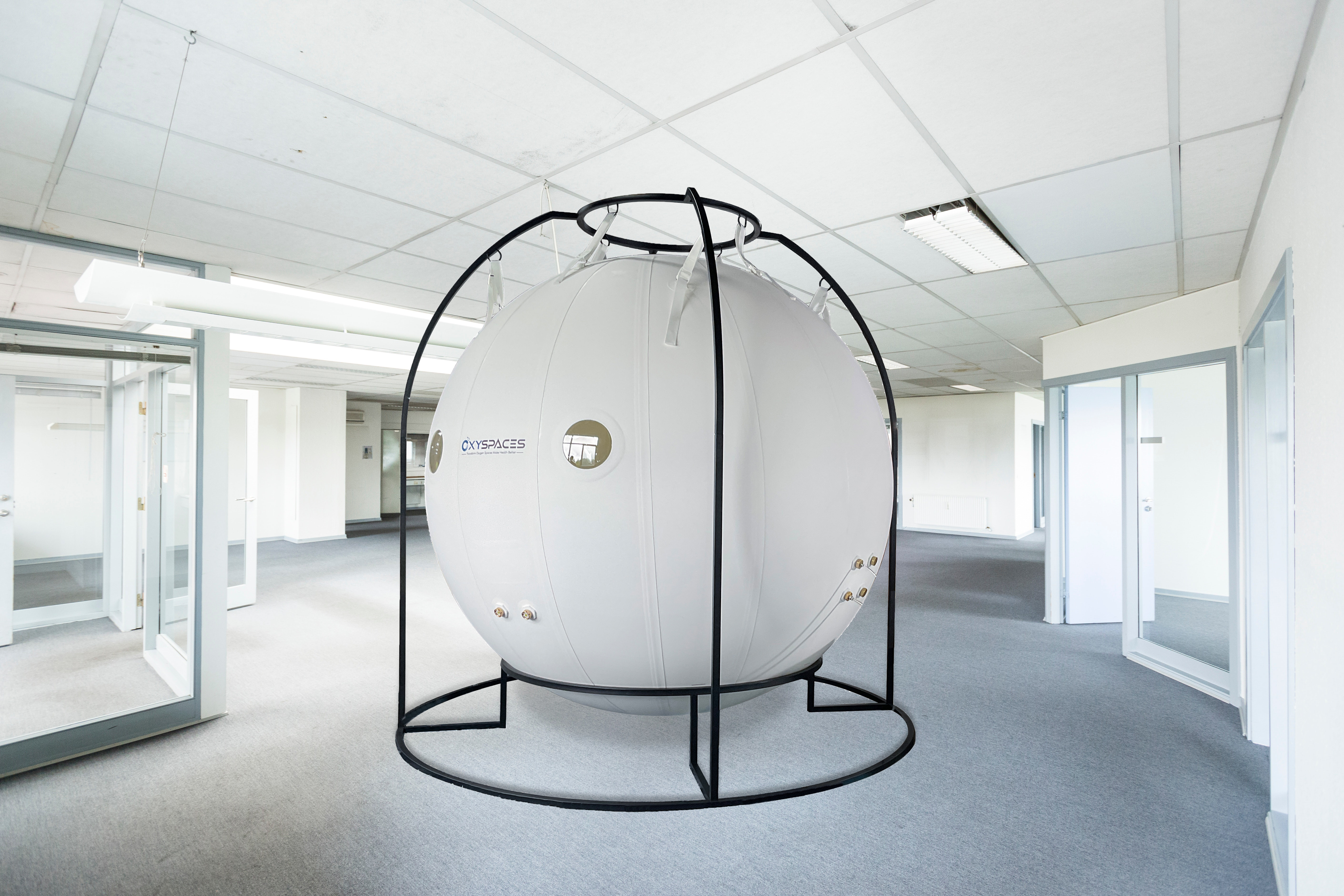 Custom Spherical Hyperbaric Chamber