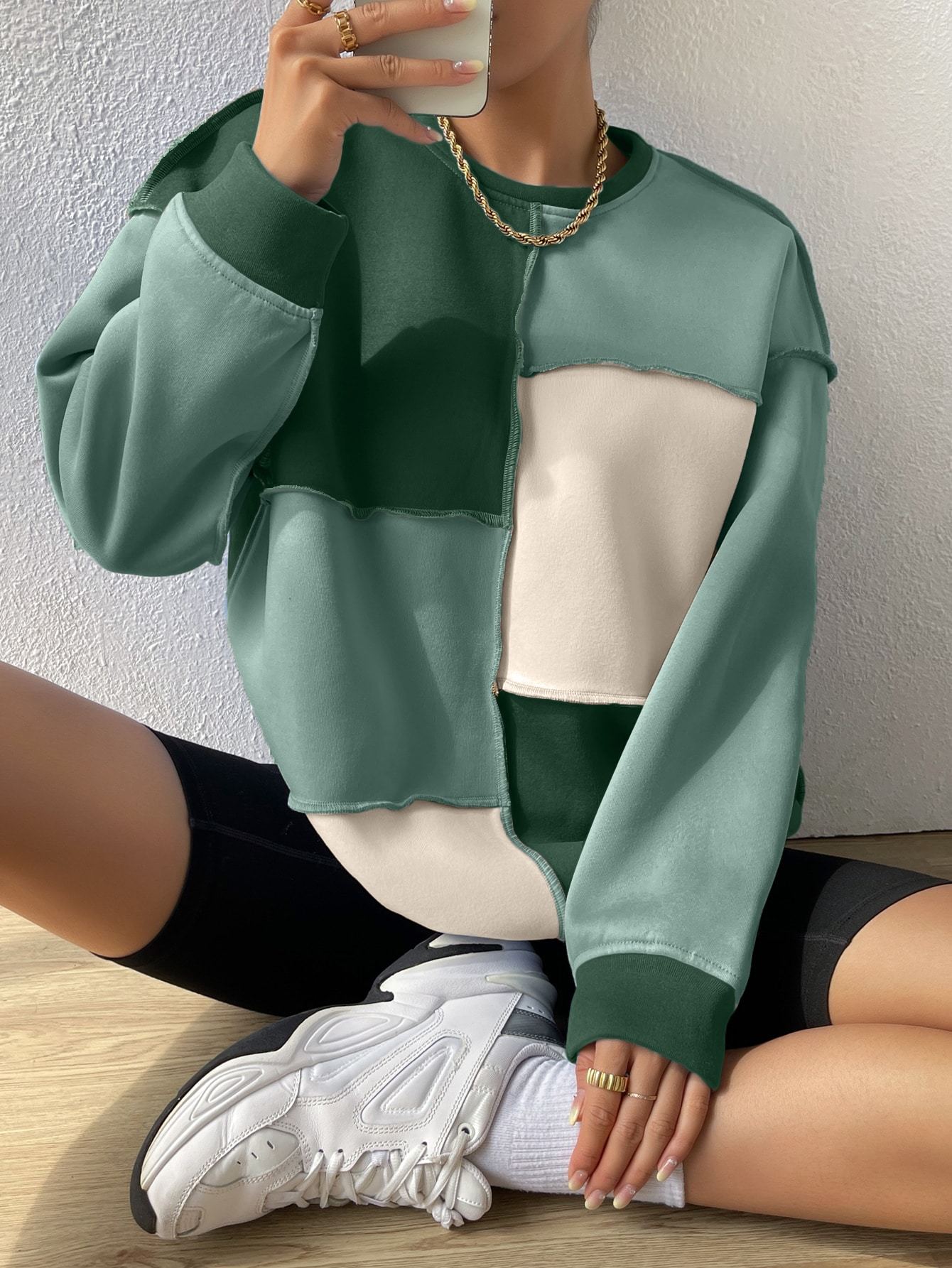 Color Block Sweatshirt