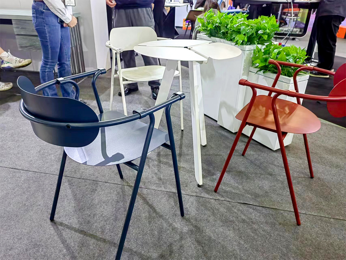 Shanghai International Future Office Space Exhibition Wraps Up Successfully, TimeX Metal Tables and Chairs and Adjustable Stands Garner Significant Attention
