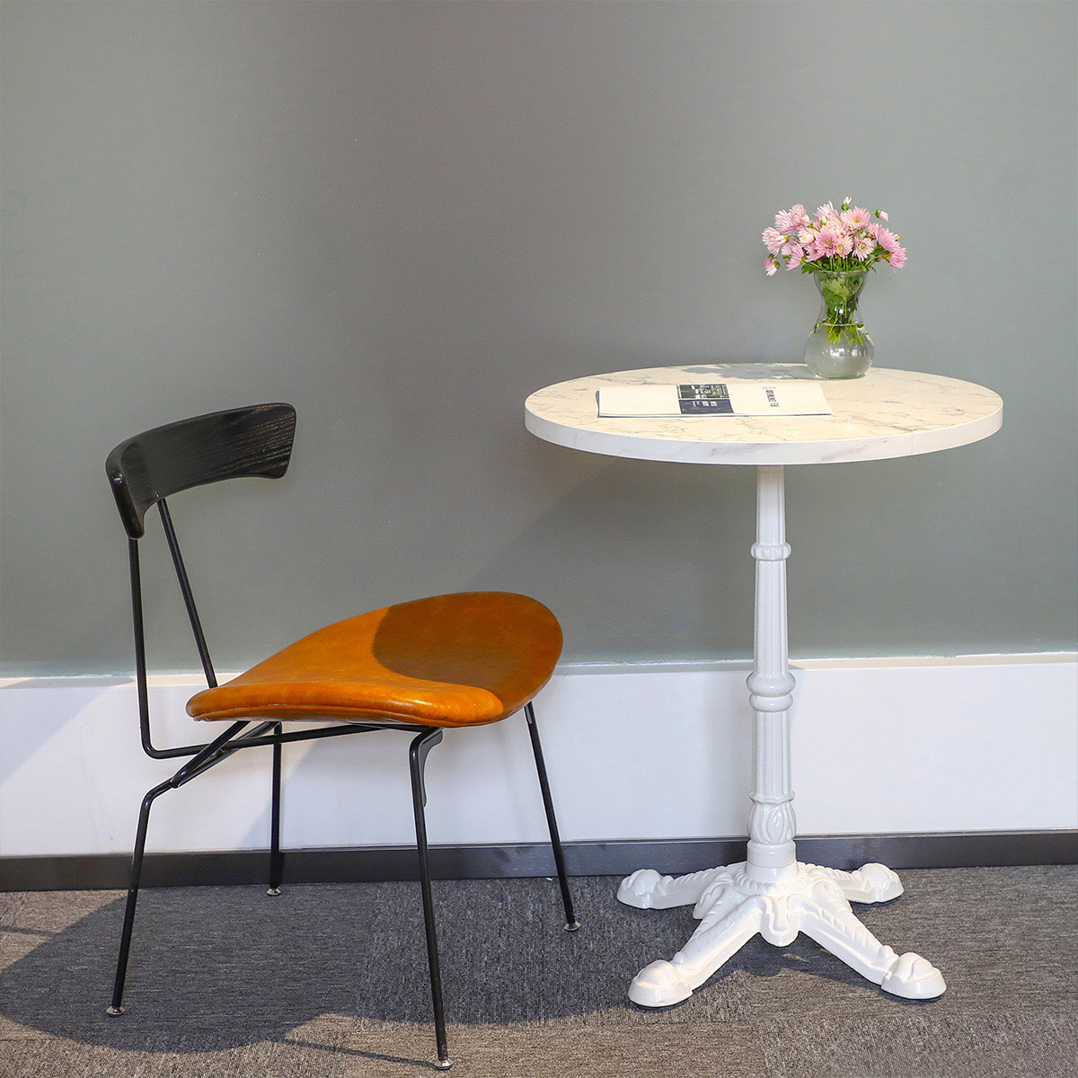 Can be used for indoor and outdoor metal bases.