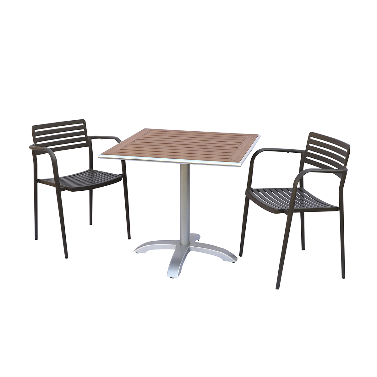 يمكن استخدامها للقواعد المعدنية الداخلية والخارجية.