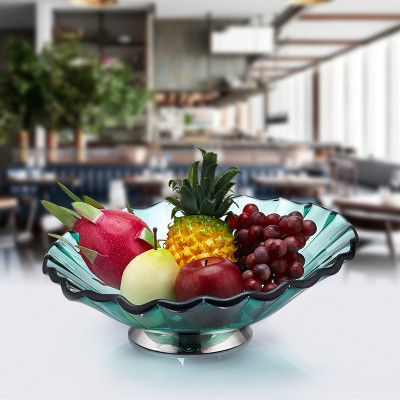 Enhance buffet presentations with elegant flower-shaped glass bowl, perfect for hotels, restaurants, and upscale dining.