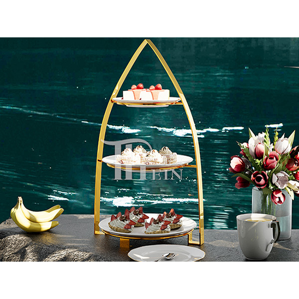 Choosing the Perfect Dessert Stand for Your Buffet