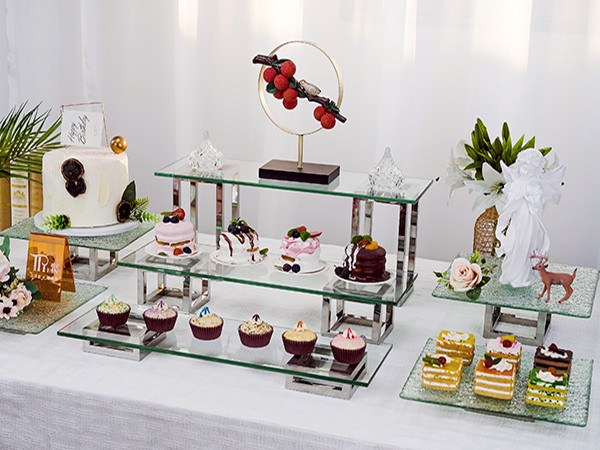 PYEIN® Steel Square Tube Frame Glass Dessert Stand: A Modern Centerpiece for Elegant Buffets