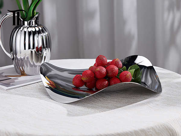 Luxury Nordic Stainless Steel Fruit Platter for Elegant Buffet Presentation