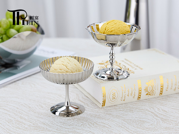 Goblet for Hotels, Weddings & Banquet Table Presentation