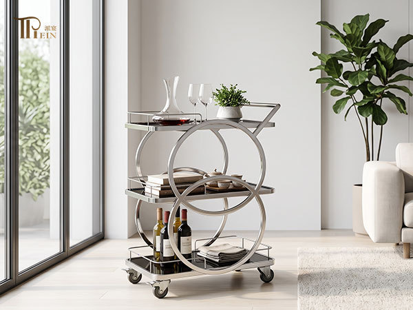 Buffet Trolley Guide: Service Trolleys, Plate Racks and Banquet Carts