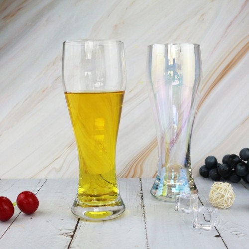 Hot Selling Football Beer 500ml Glassware Cup Elegant iridescent beer glasses Cup Classic