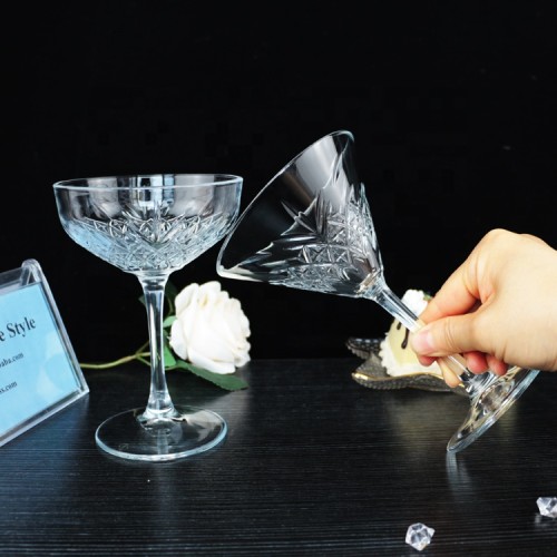 Cocktail Glasses Vintage Wine Glasses for 2024 Life Size  Glass Home and Kitchen Hot Selling Mugs