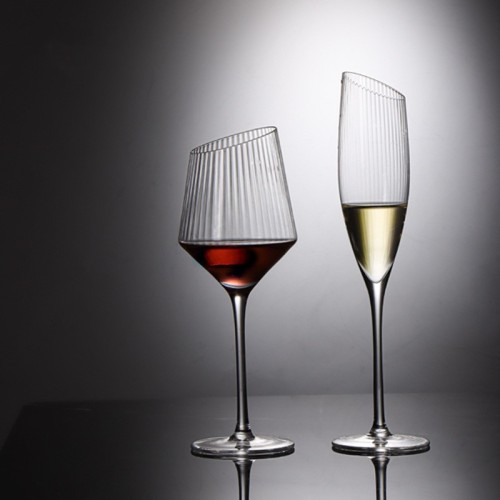 New product ideas 2024 bevel oblique cut ribbed goblet best selling modern red colored wine glasses