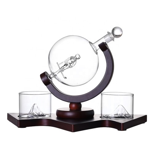 Factory Custom Glass Globe Decanter Set with skier and Mountain Glasses for Household or Bar Custom