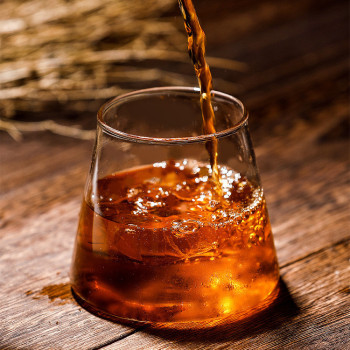 Whosales Best Selling Fuji Mountain Whiskey Glass Shaped Custom Whisky Tumbler Wine whiskey glasses