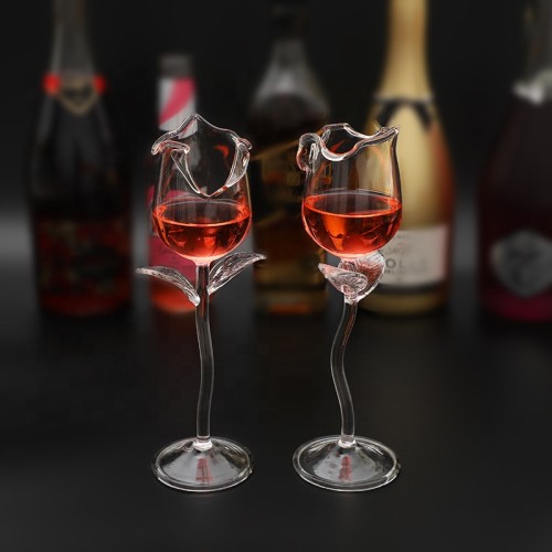 2024 manufactory new bar use rose petal shaped glass goblets rose wine glass cocktail glasses set