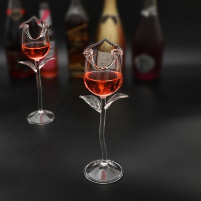 2024 manufactory new bar use rose petal shaped glass goblets rose wine glass cocktail glasses set