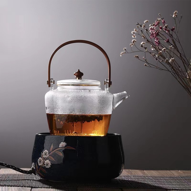 glass teapot