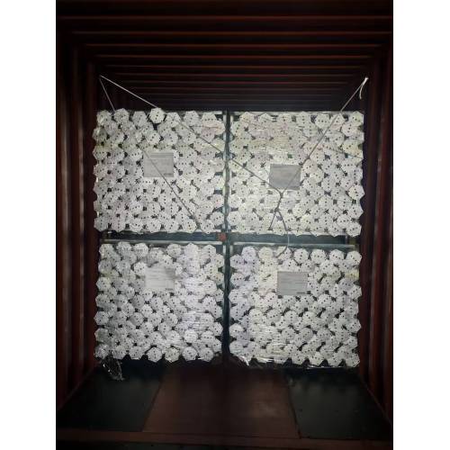 Envíos urgentes de tornillos de tierra en espiral antes de las festividades del Año Nuevo chino