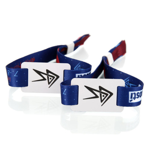 Cartes RFID PVC Bracelet tissé Étiquette Système de contrôle d'accès Transfert thermique Bracelet NFC