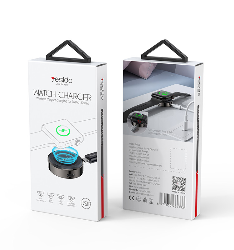 DS18 Smartwatch Magnetic Wireless Charging Dock Packaging