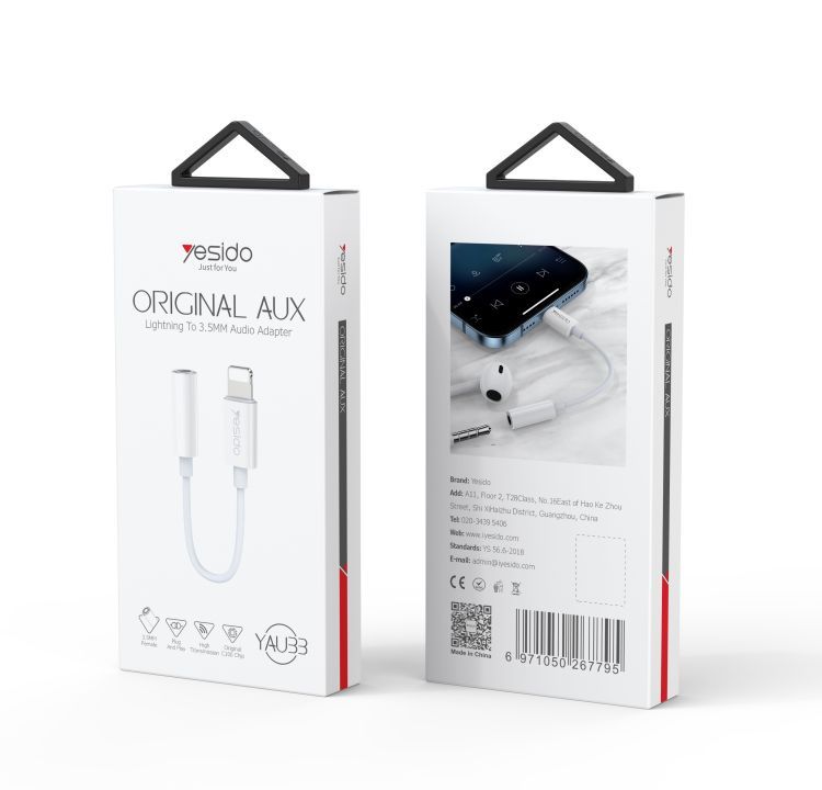YAU33 Lightning To 3.5mm Audio Adapter Packaging
