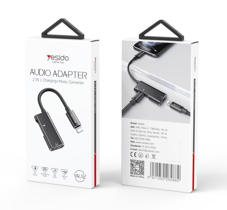 YAU12 2 in 1 Lightning To Lightning Audio Adapter Packaging