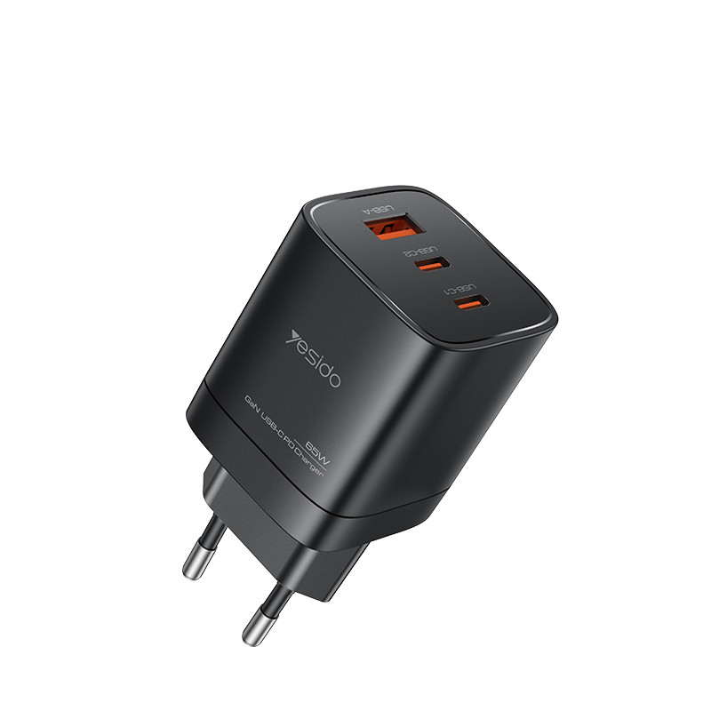 YC65 Low Temperatures 65W Fast Charging USB-C USB-A Three-port