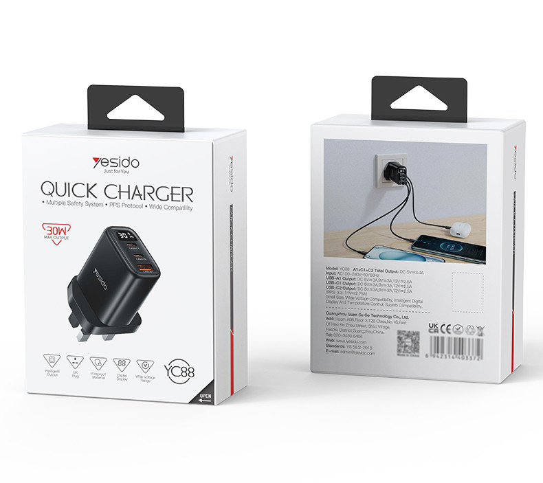 YC88 UK 20W Power Display Fast Charging Wall Charger(USB+2*Type-C Port) Packaging