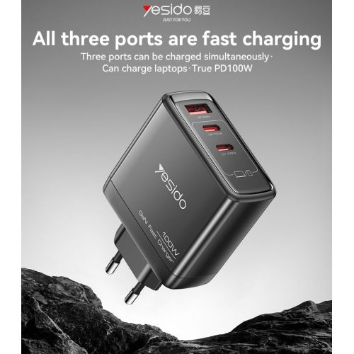YC142 GaN PD100W Fast Charging Smaller Size 2*USB-C & USB-A Three Ports European Standard Charger