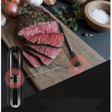 User Guide for Using a Wireless Bluetooth Food Thermometer in a Frying Pan