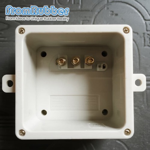 IP67 Waterproof Plastic Junction Box Enclosure with Screw-Lock