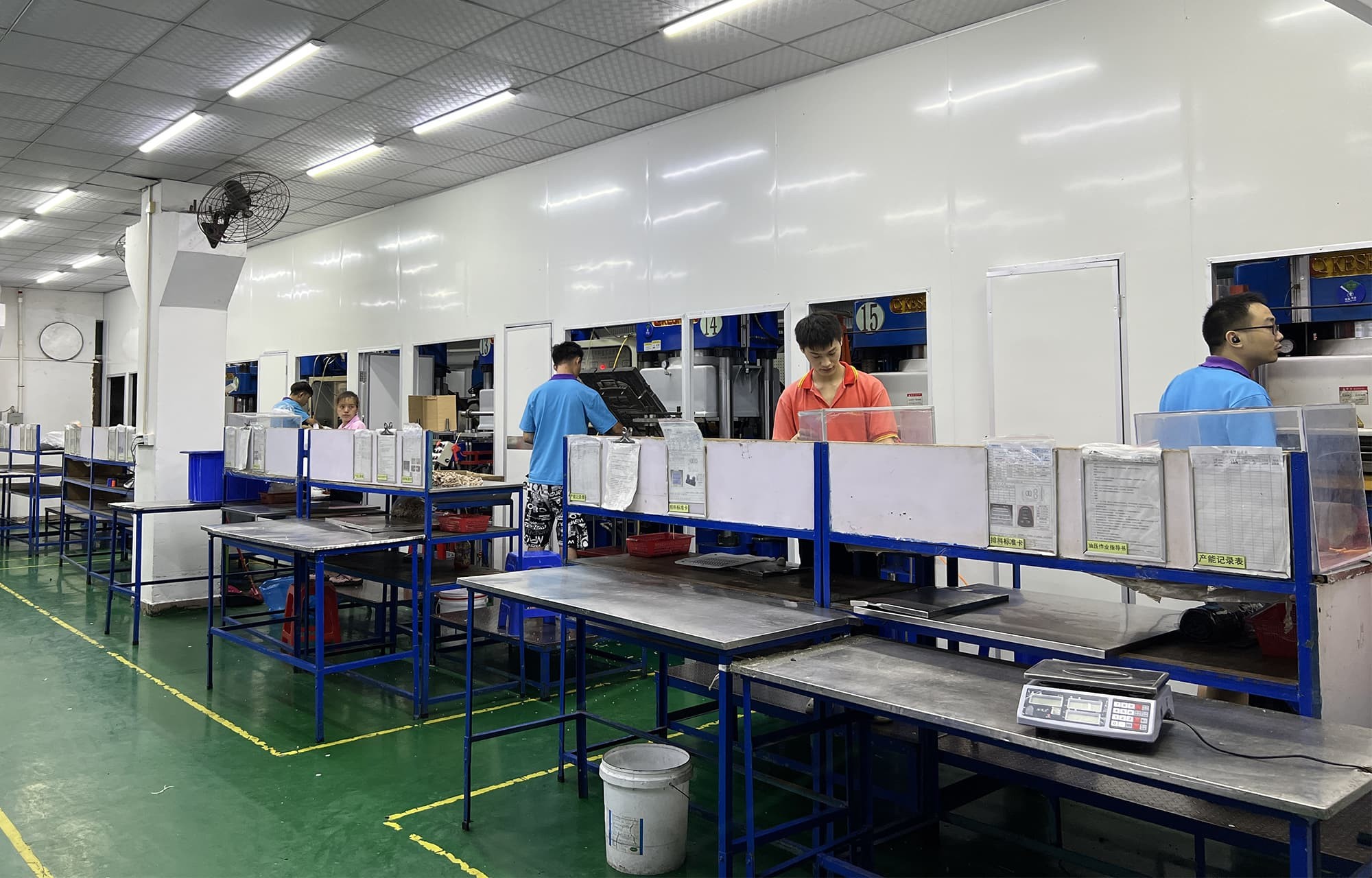 十年转型路：探访博皓电子如何以“4%福利”与“全工序闭环”打造工业硅胶定制标杆