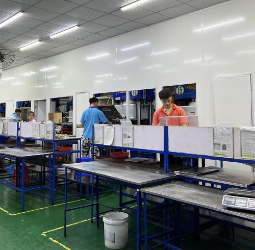 十年转型路：探访博皓电子如何以“4%福利”与“全工序闭环”打造工业硅胶定制标杆