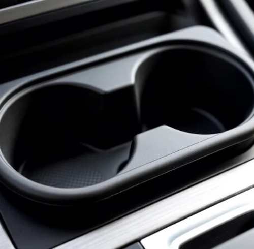 Why 4S Dealerships and Auto Detailing Shops Should Stock Silicone Central Control Cup Holders?