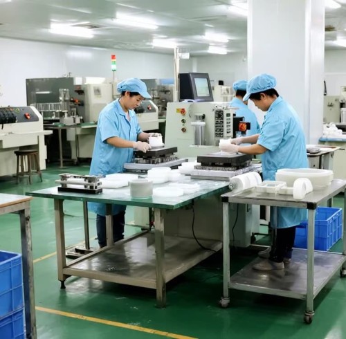 How Safe Silicone Cup Lids Are Made — A Look Inside Our BPA-Free Factory