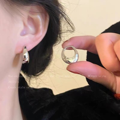 几何素圈金属耳环女气质轻奢小众设计感高级感耳钉耳环冷淡风耳饰品
