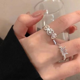 Wholesale Girls Accessories: Explore a Variety of Stylish Rings