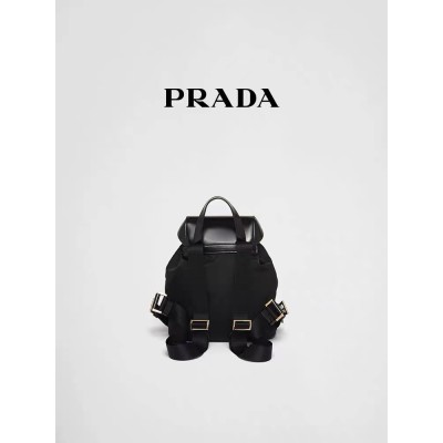 Prada/普拉达女士再生尼龙与亮面皮革双肩背包