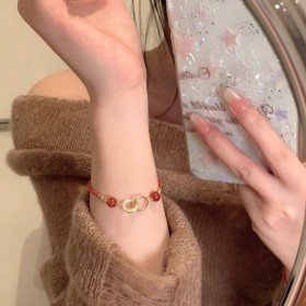 平安锁猫眼石抽拉手链女生红绳本命年新年红玛瑙手绳轻奢小众精致
