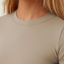 Women's Gym Wear Manufacturer | Solid Crewneck Basic Tee Factory | Slim Fitted Short Sleeve T-Shirt Supplier