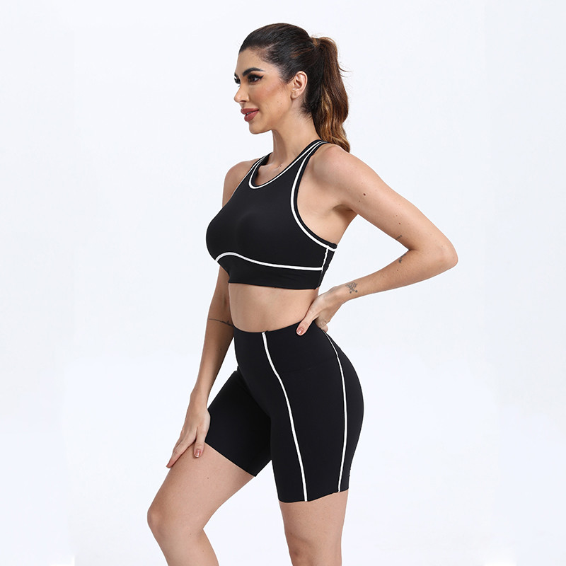 sports bra and High Waist pocket shorts sets manufacturer style 2