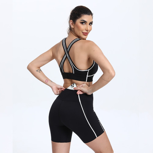 Custom sports bra and High Waist pocket shorts sets Manufacturer | Non See Through Athletic Wear suppliers