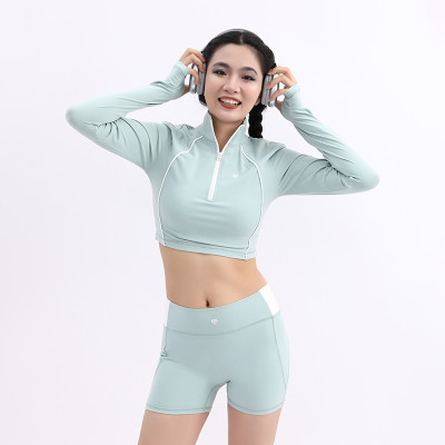 Custom Slim Fit Athletic Yoga Top Workout Shorts Set Manufacturer | High Neck 1/4 Zip Top suppliers