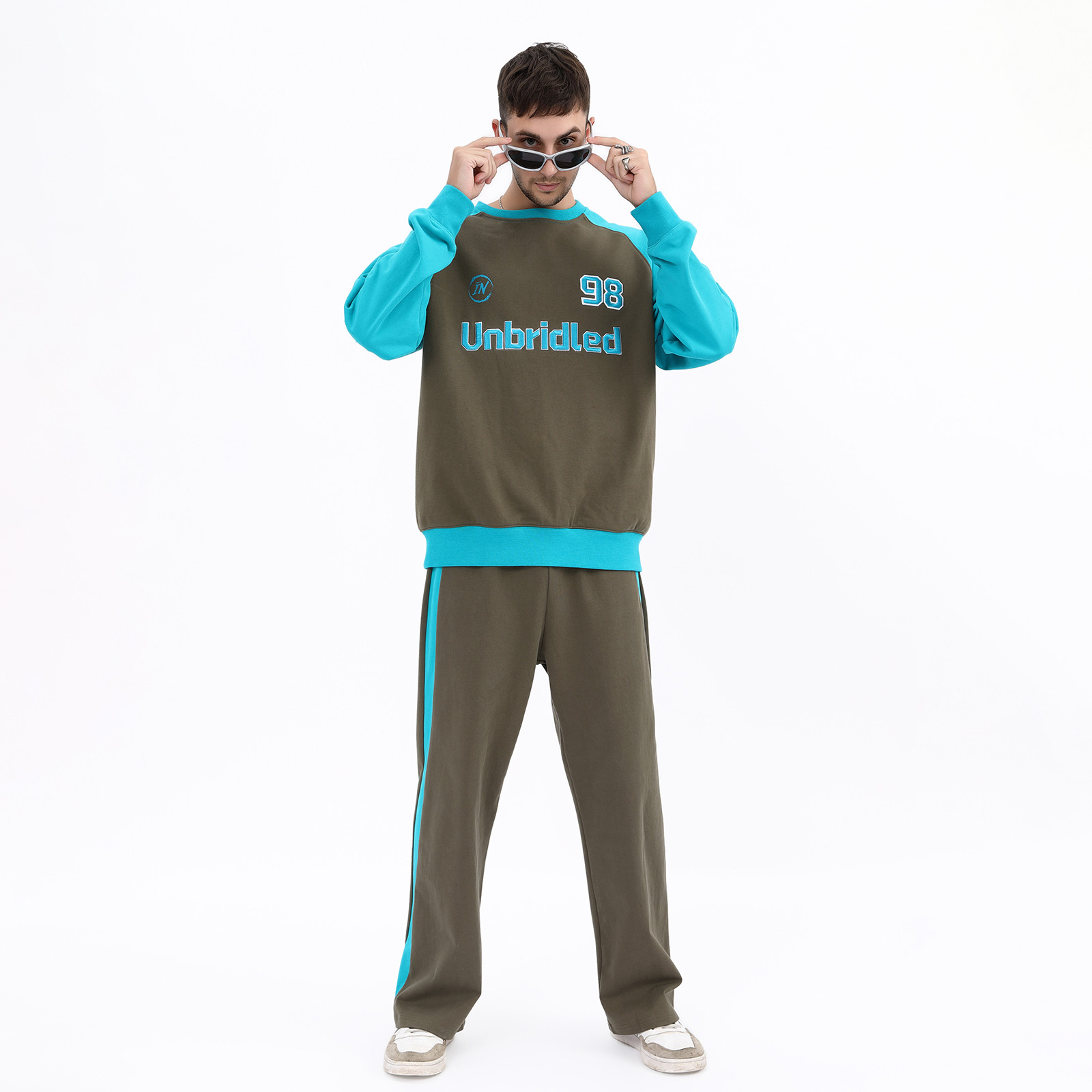 Custom Embroidery Tracksuit Manufacturer